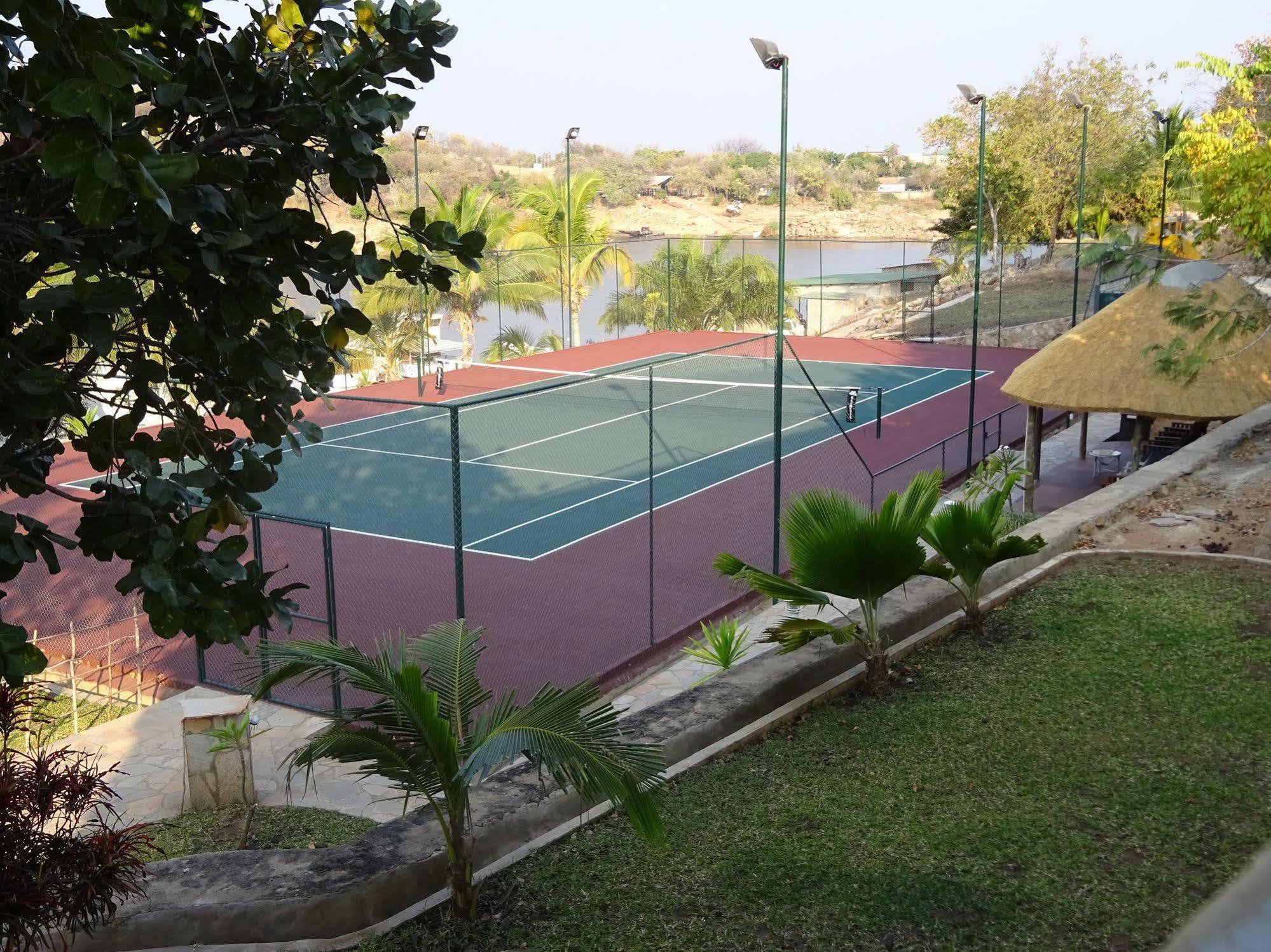 Lake Kariba Inns Сиавонга Экстерьер фото